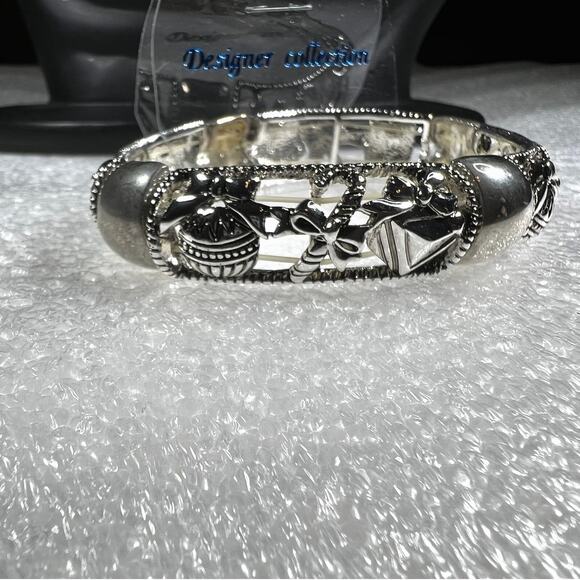 Beautiful Christmas Holiday BROKEN Bracelet Jewelry Beads Deadstock Loose BEADS - Picture 2 of 13